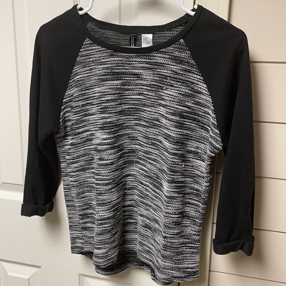 XS - Black and White - H&M - Top - Shirt - 3/4 Sleeves